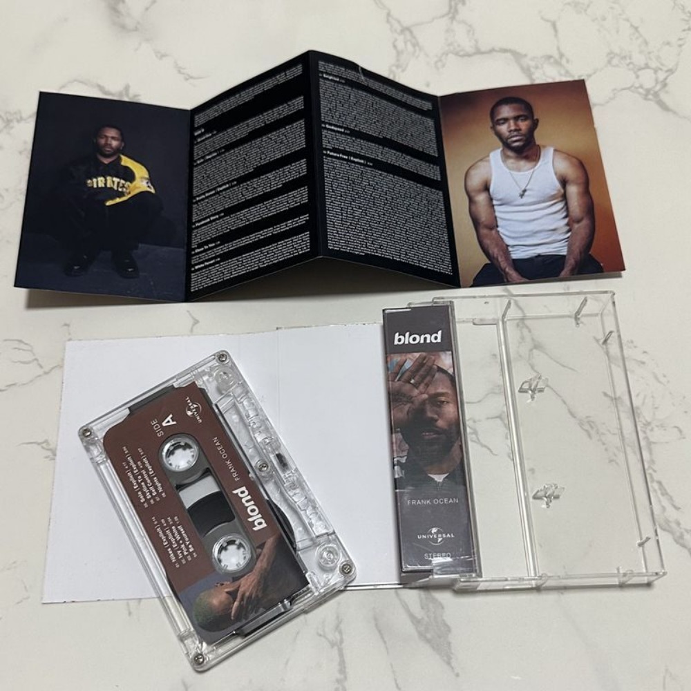 Brand New Sealed Cassette Tape - đánh giá và giá Vintage And Collectible Books