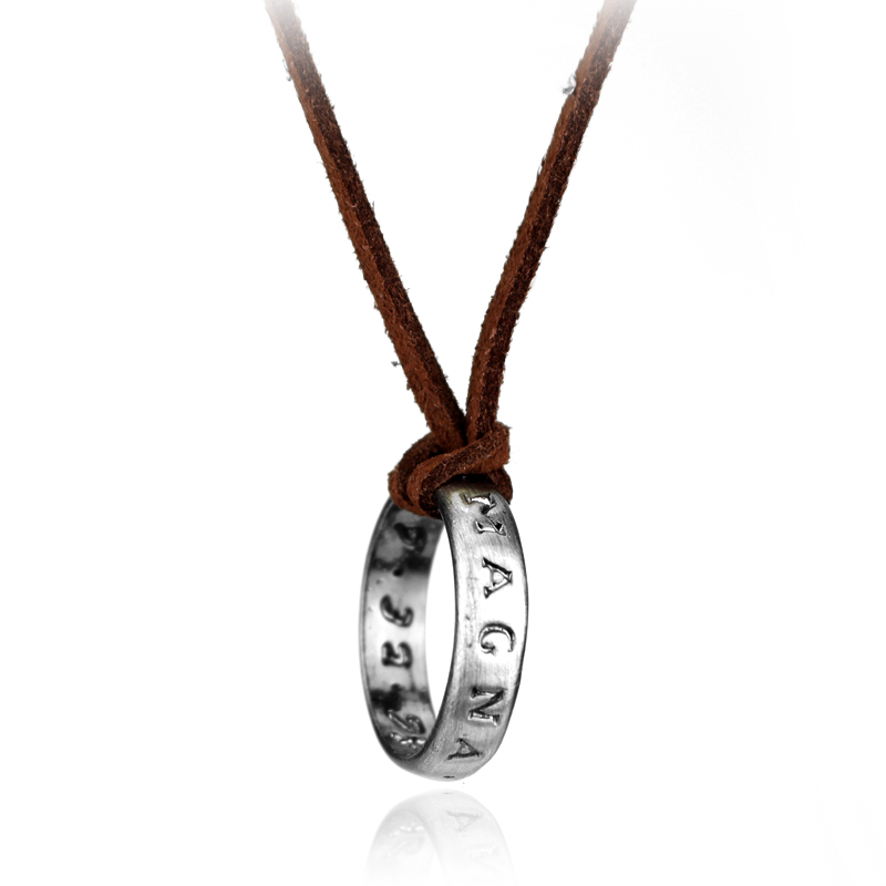 Game Anime Leather Chain Ring  - đánh giá và giá Vintage Jewelry Collection