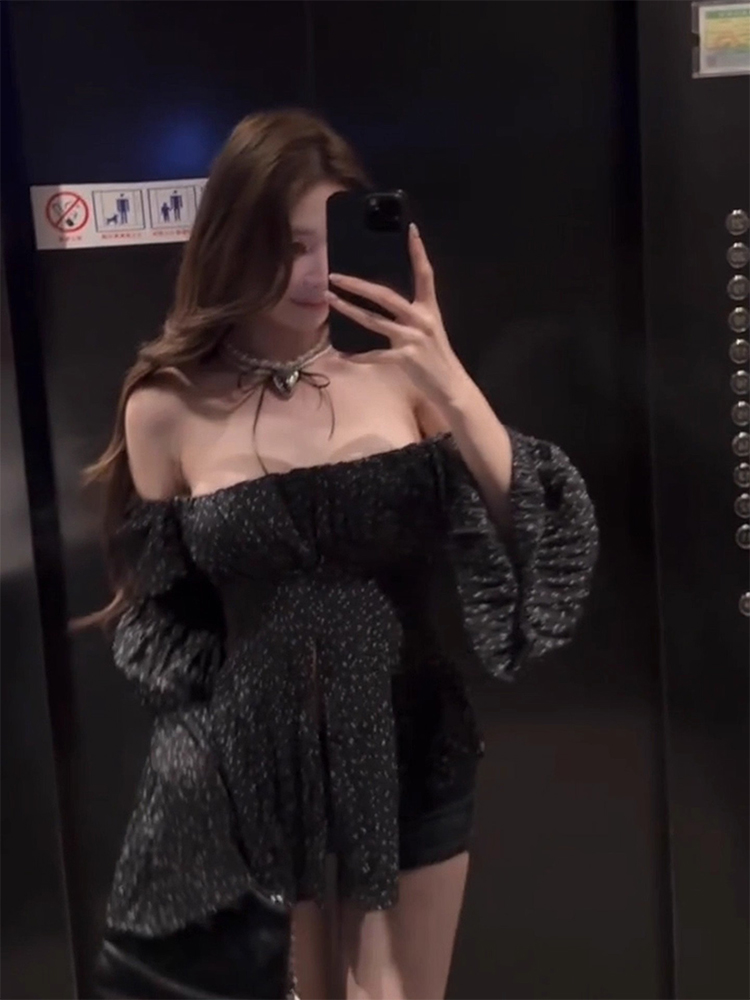 Black Bell Sleeve Top And High - đánh giá và giá Vintage Collectible Bells
